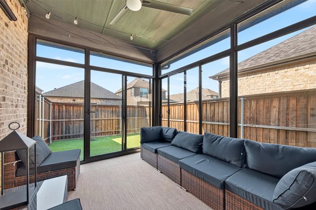 2116 Barx Drive, Little Elm, TX 75068