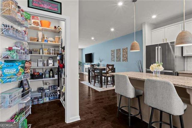 3521 Hedgeway Lane, Kennesaw, GA 30144