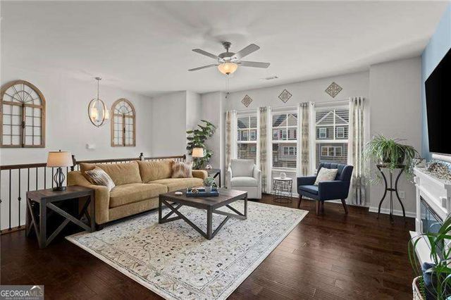 3521 Hedgeway Lane, Kennesaw, GA 30144