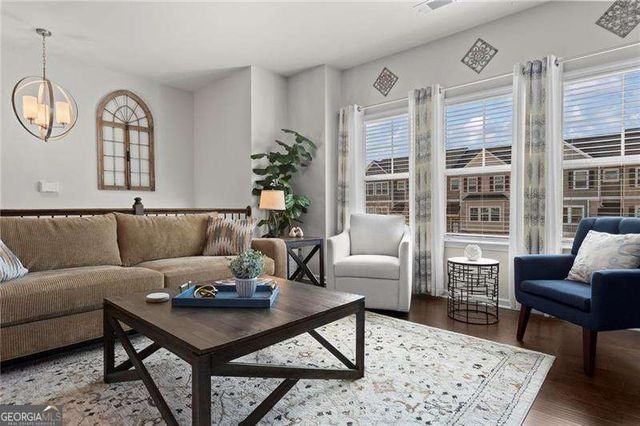 3521 Hedgeway Lane, Kennesaw, GA 30144