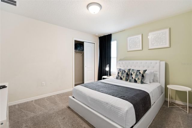 8906 ZURICH LANE, Kissimmee, FL 34747