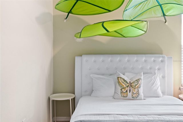 8906 ZURICH LANE, Kissimmee, FL 34747