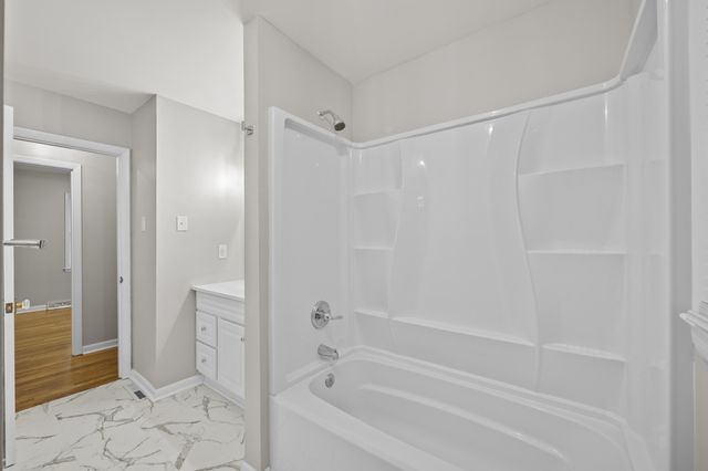 3272 Saxon Drive, Lexington, KY 40503