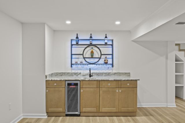 3272 Saxon Drive, Lexington, KY 40503