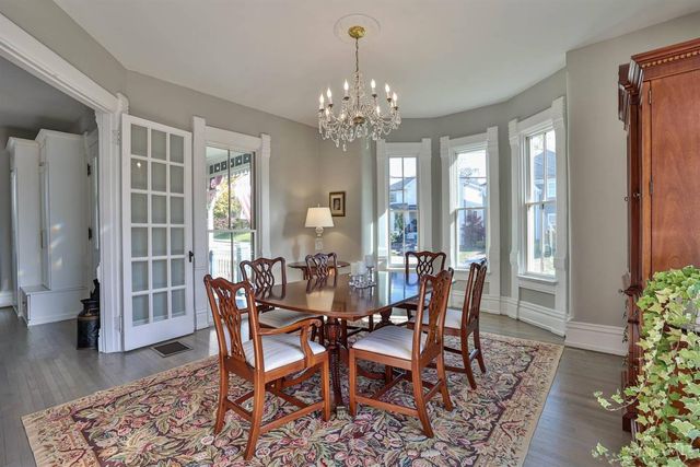 1231 Grace Avenue, Cincinnati, OH 45208