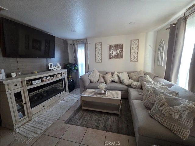 10457 Jasper Court, Adelanto, CA 92301