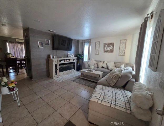 10457 Jasper Court, Adelanto, CA 92301