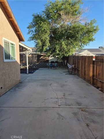 10457 Jasper Court, Adelanto, CA 92301