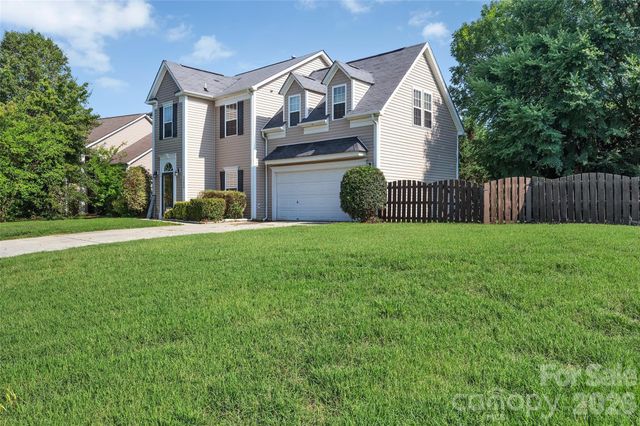 12929 Beddingfield Drive, Charlotte, NC 28278