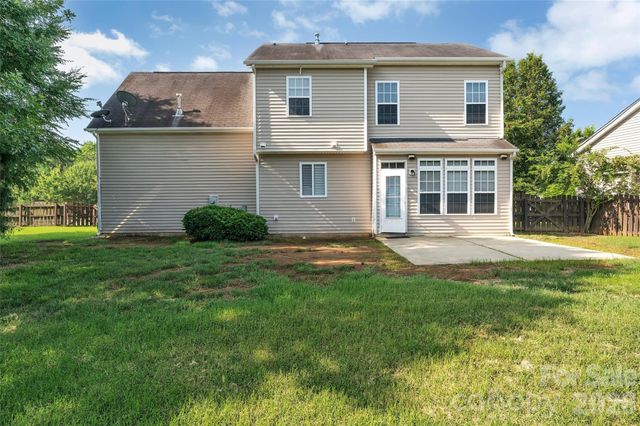 12929 Beddingfield Drive, Charlotte, NC 28278