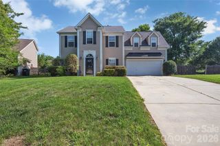 12929 Beddingfield Drive, Charlotte, NC 28278