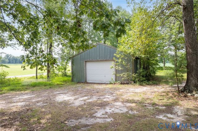 9143 Williamsville Rd, Mechanicsville, VA 23116