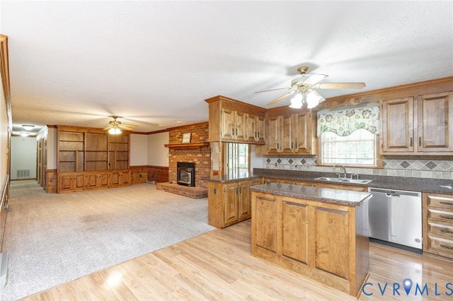 9143 Williamsville Rd, Mechanicsville, VA 23116