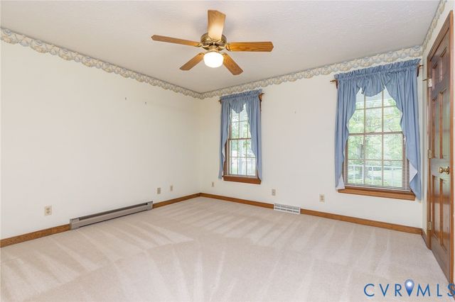 9143 Williamsville Rd, Mechanicsville, VA 23116