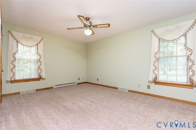9143 Williamsville Rd, Mechanicsville, VA 23116