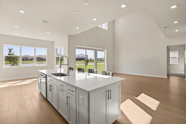 8352 PARK CLIFF WAY, Orlando, FL 32836