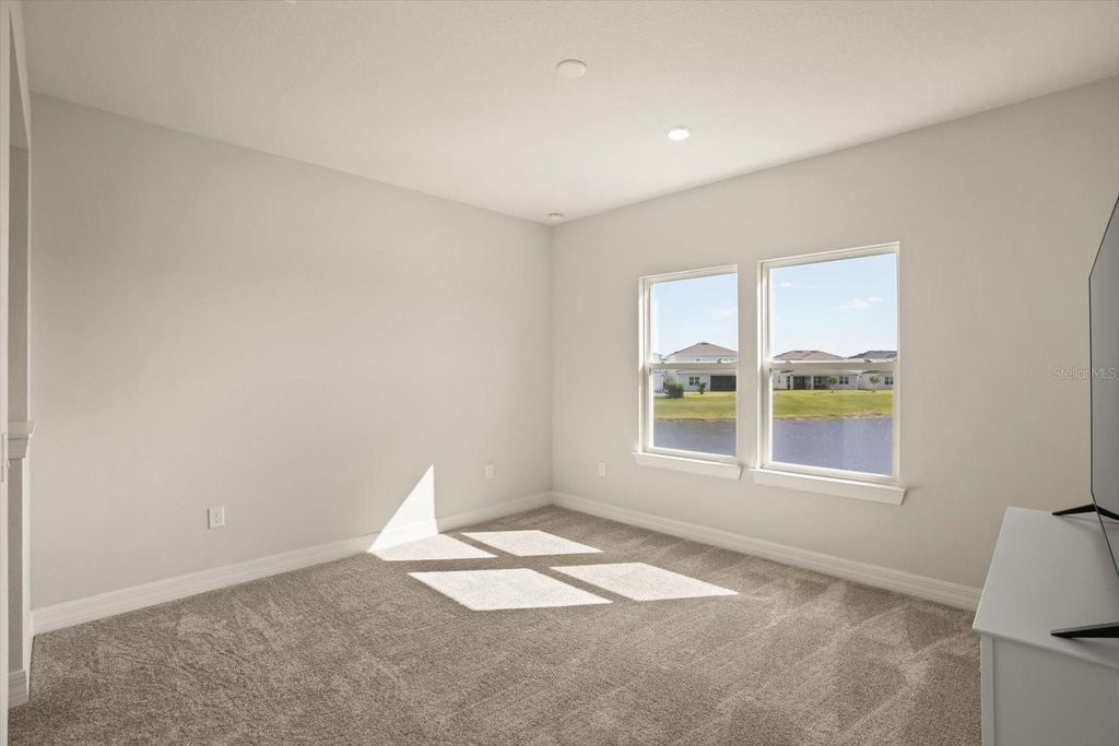 Image 35 of property listing at 8352 PARK CLIFF WAY, Orlando, FL 32836
