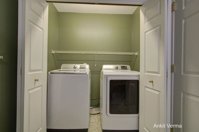 2430 Rosewood North Drive B, Mount Pleasant, MI 48858