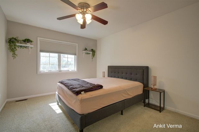 2430 Rosewood North Drive B, Mount Pleasant, MI 48858