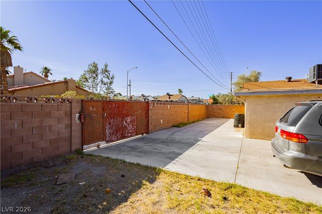6629 Alta Drive, Las Vegas, NV 89107