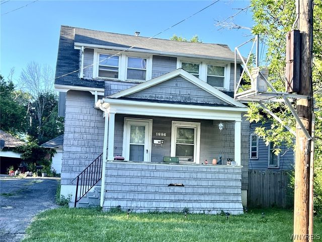 1886 Weston Avenue, Niagara Falls, NY 14305