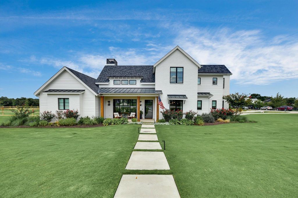 119 Victorian Gable DR, Driftwood, TX 78619