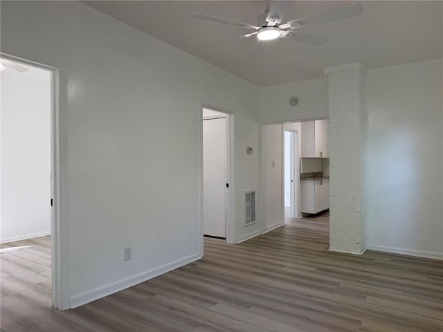 8316 N KLONDYKE STREET, Tampa, FL 33604
