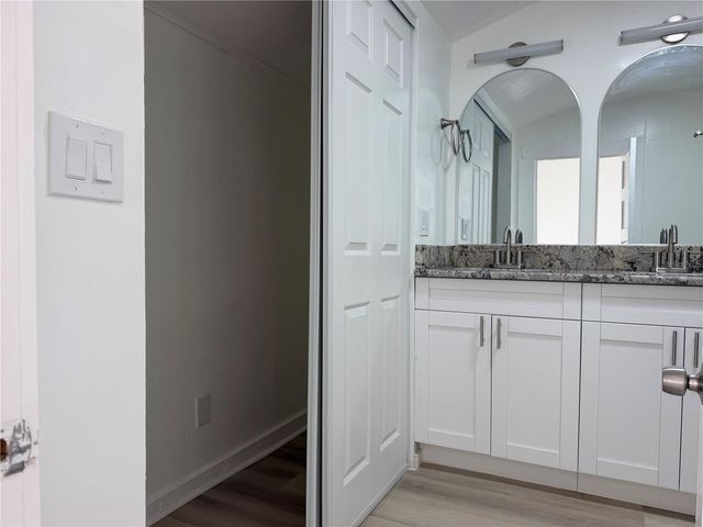 8316 N KLONDYKE STREET, Tampa, FL 33604