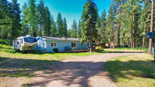 19 Glacier Rd, Bonners Ferry, ID 83805