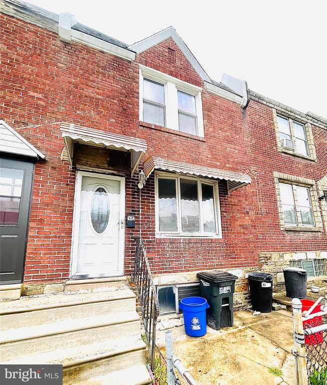 4214 MARPLE STREET, Philadelphia, PA 19136