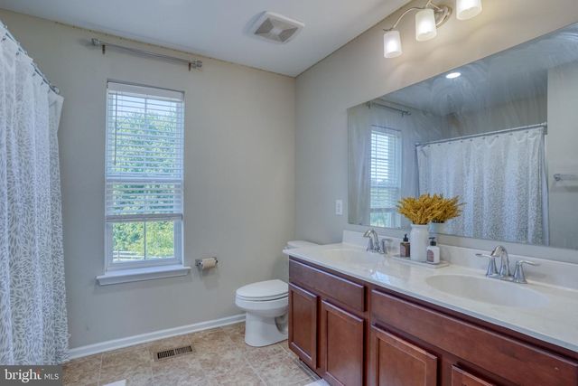 549 AVIEMORE DR, Townsend, DE 19734