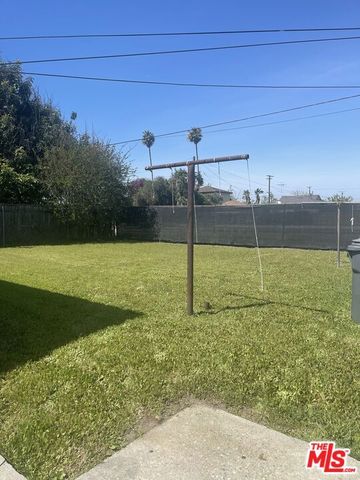 1131 W Spruce Street, Compton, CA 90220