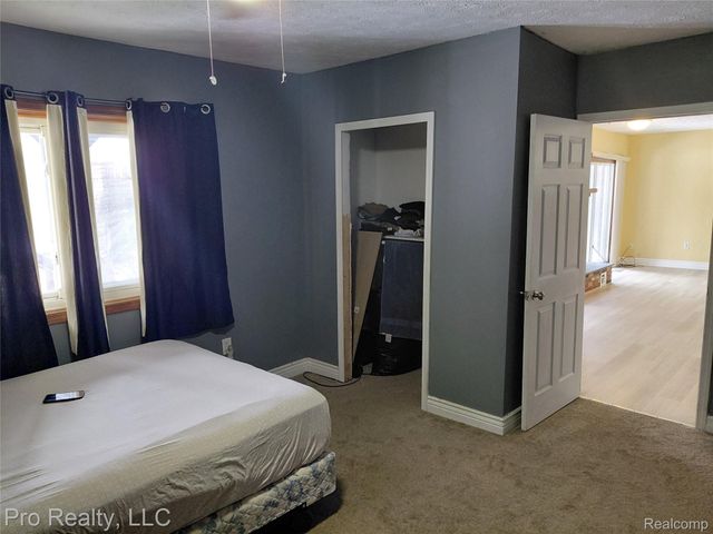 8445 Crestshire Drive, Augusta Charter Township, MI 48197