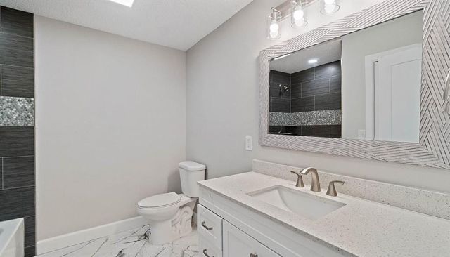 2318 39TH AVENUE N, St Petersburg, FL 33714