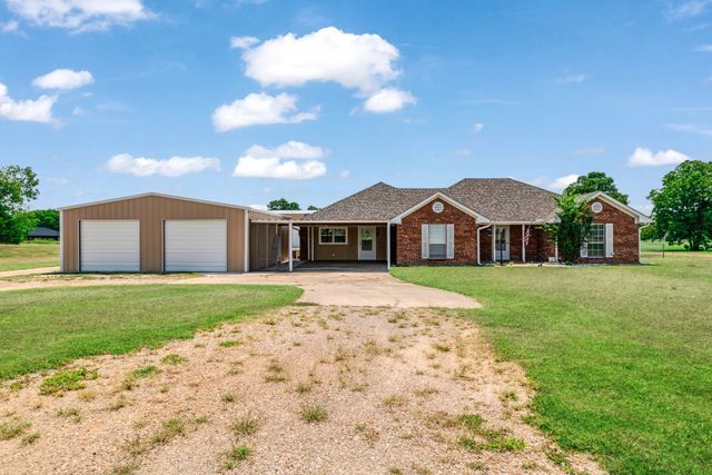 201 Fm 906 W, Powderly, TX 75473