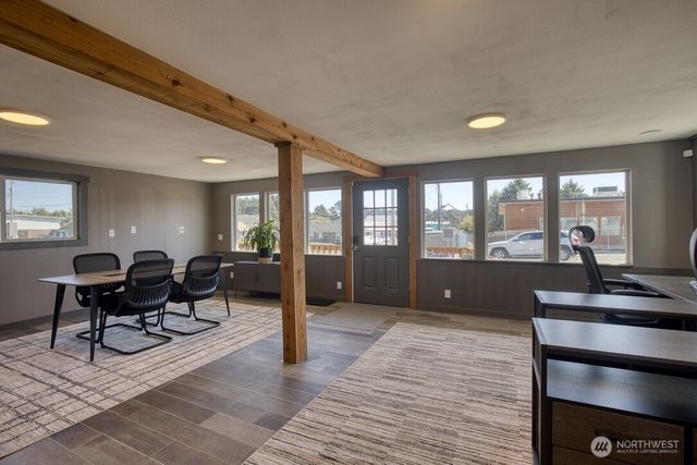 40 Main Street, Pacific Beach, WA 98571