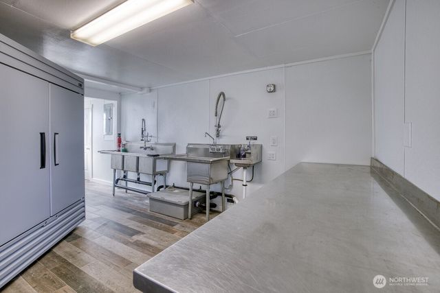 40 Main Street, Pacific Beach, WA 98571