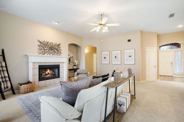 921 W Muirfield Road, Garland, TX 75044