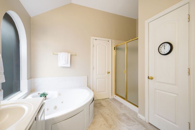 921 W Muirfield Road, Garland, TX 75044