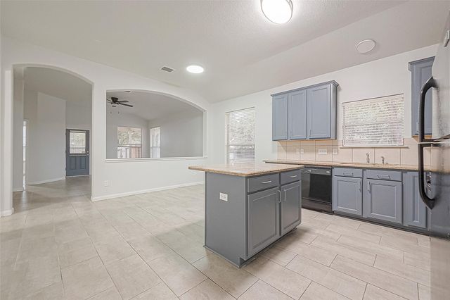 6406 Applewood Forest Dr, Katy, TX 77494