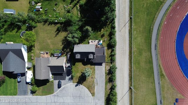 397 W Arlington Avenue, Soldotna, AK 99669