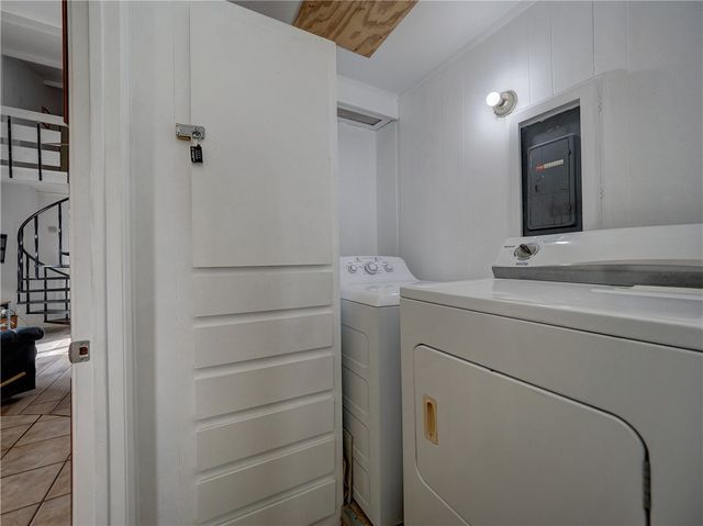14300 S Padre Island Dr 197, Corpus Christi, TX 78418