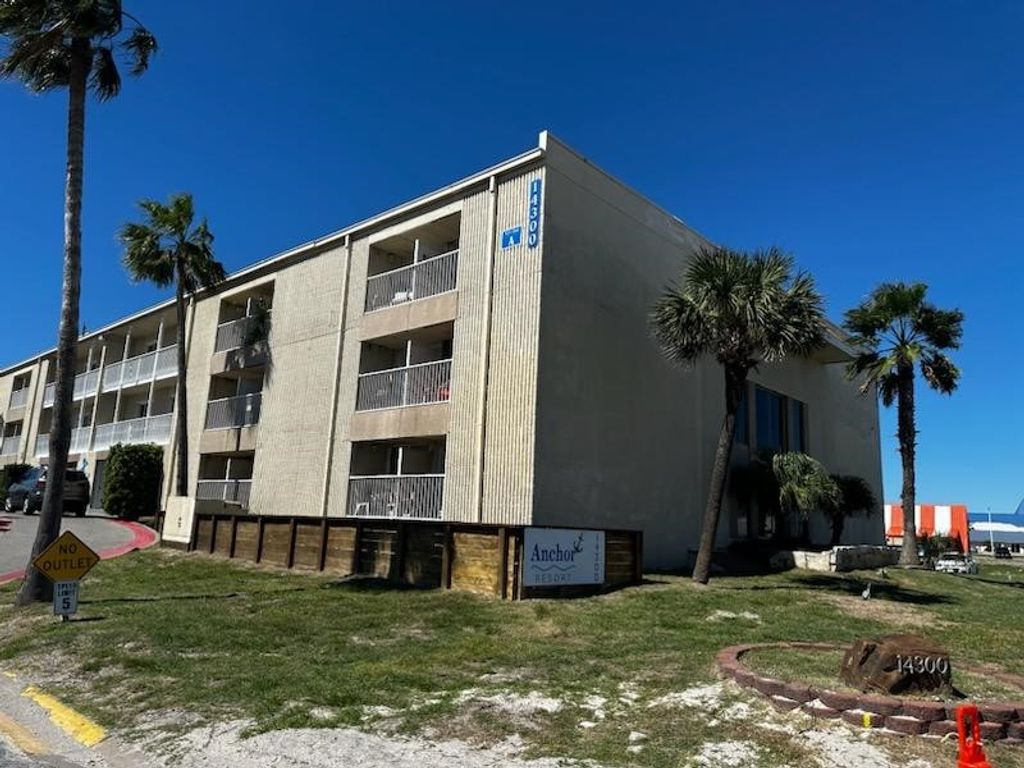 14300 S Padre Island Dr 197, Corpus Christi, TX 78418