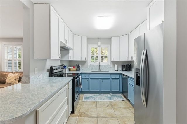 241 Broadway Street, St Simons Island, GA 31522