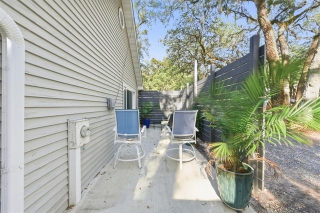 241 Broadway Street, St Simons Island, GA 31522