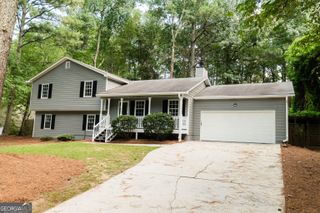 2340 Rockwell Drive, Buford, GA 30519