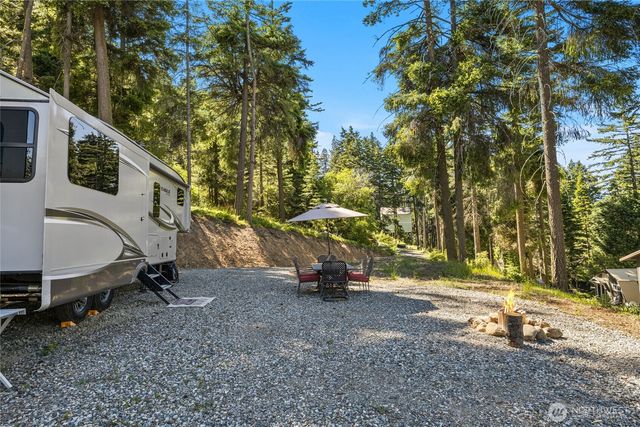 180 Horse Heaven Road, Cle Elum, WA 98922