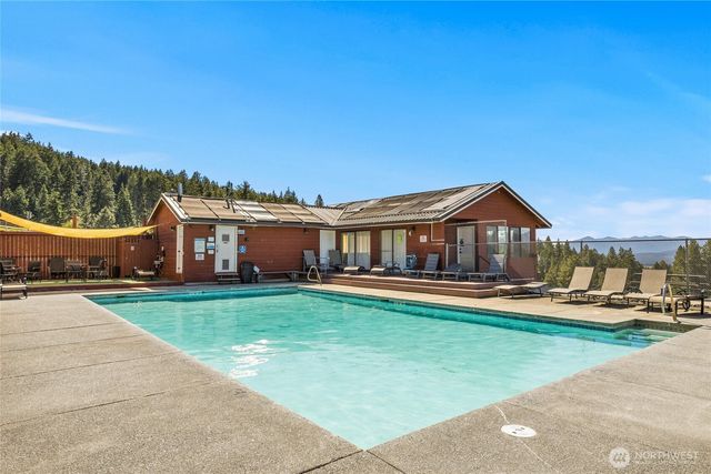 180 Horse Heaven Road, Cle Elum, WA 98922