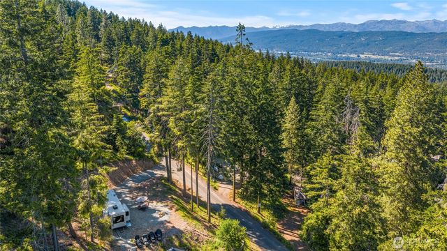 180 Horse Heaven Road, Cle Elum, WA 98922
