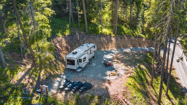180 Horse Heaven Road, Cle Elum, WA 98922